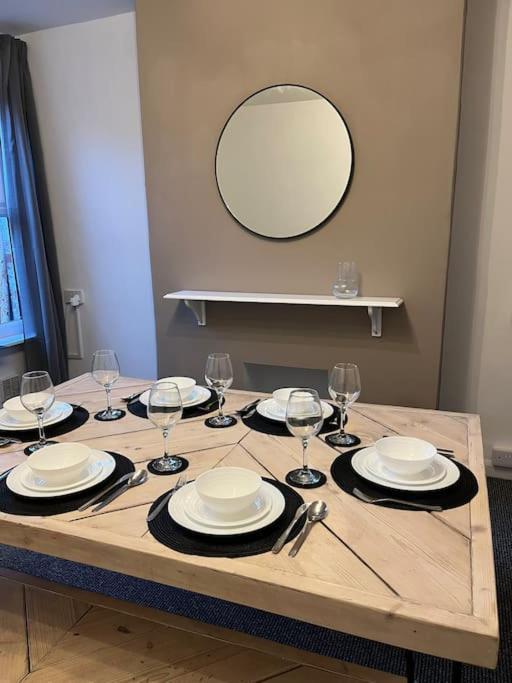 Willa Stylish Townhouse In Lincoln Zewnętrze zdjęcie
